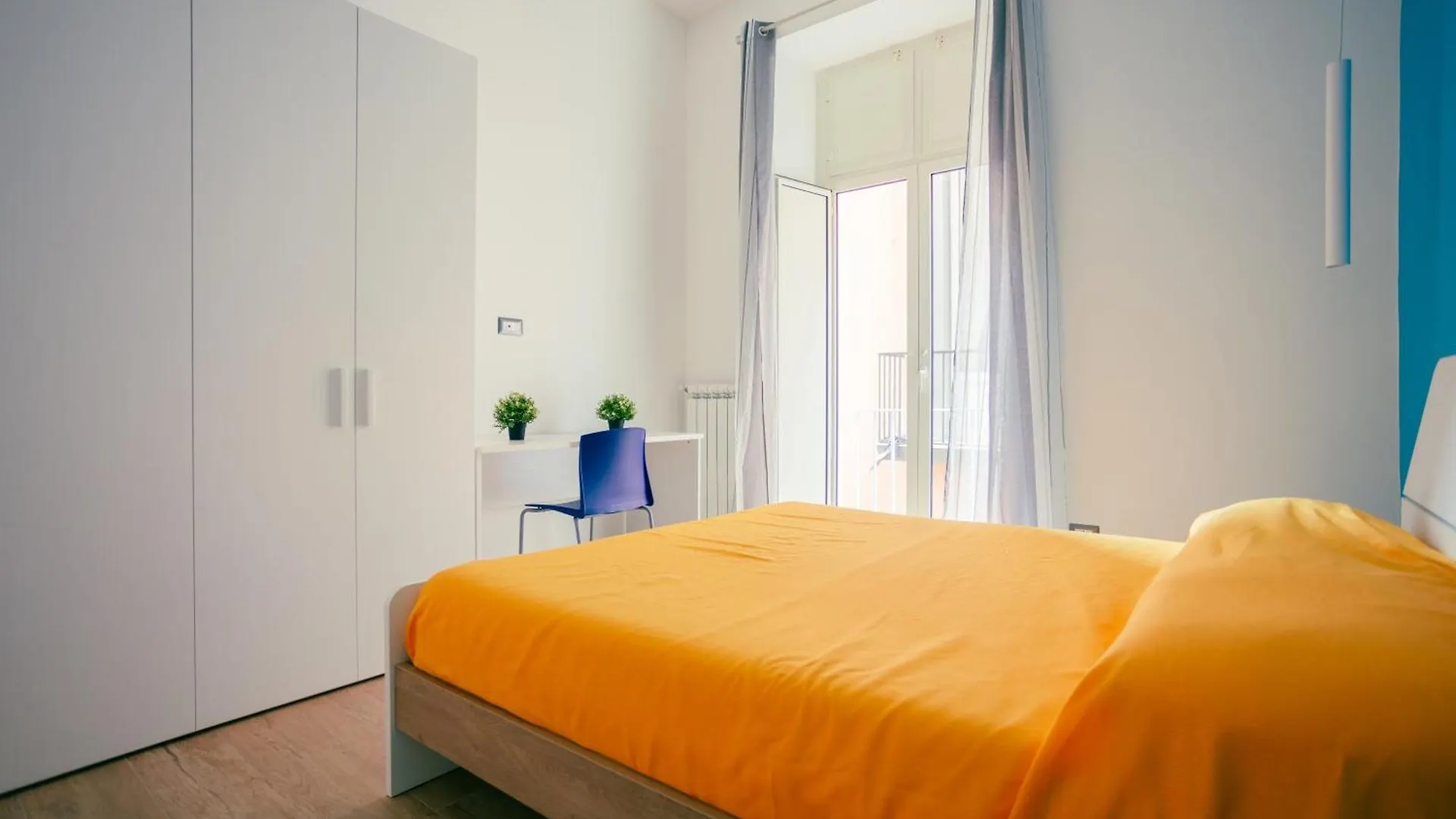 Song House Apartment Centro Storico 7 Pax Neapel 0*,