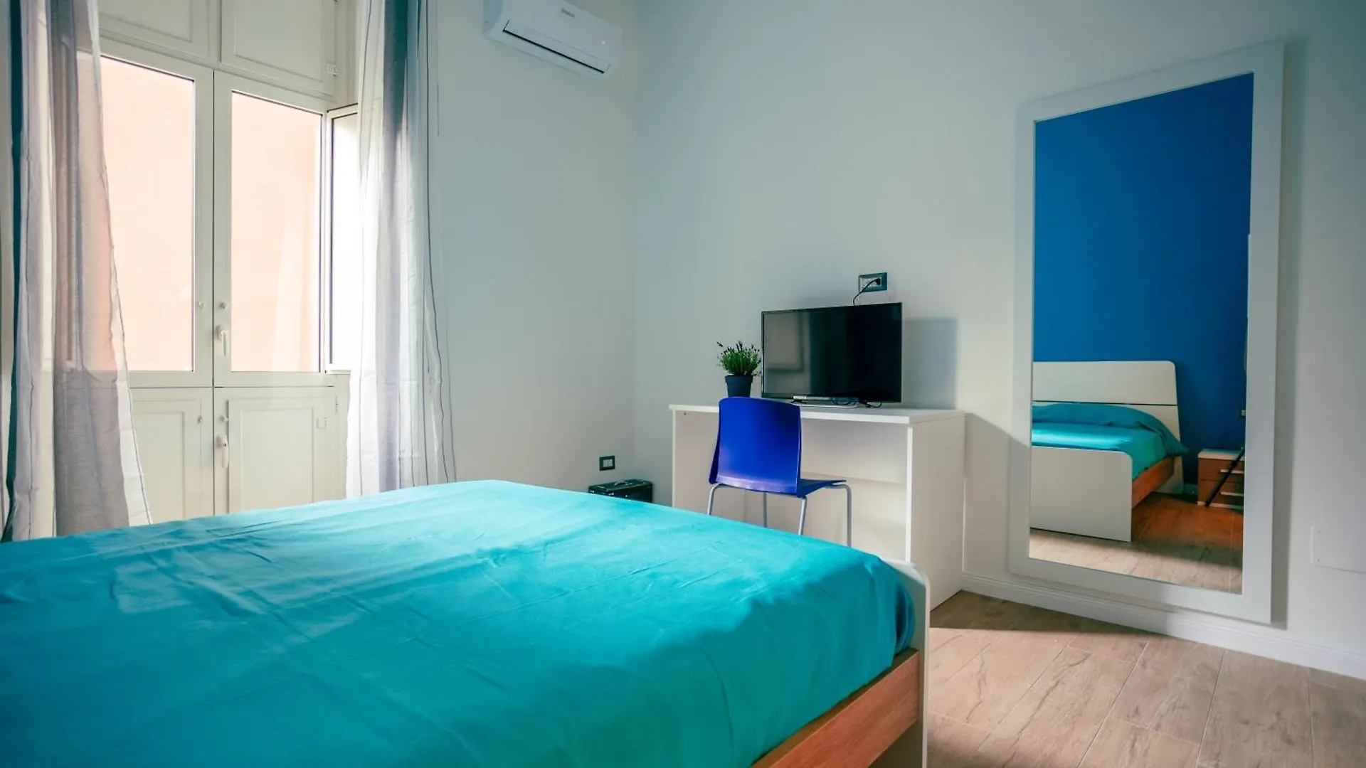 Song House Apartment Centro Storico 7 Pax Neapel
