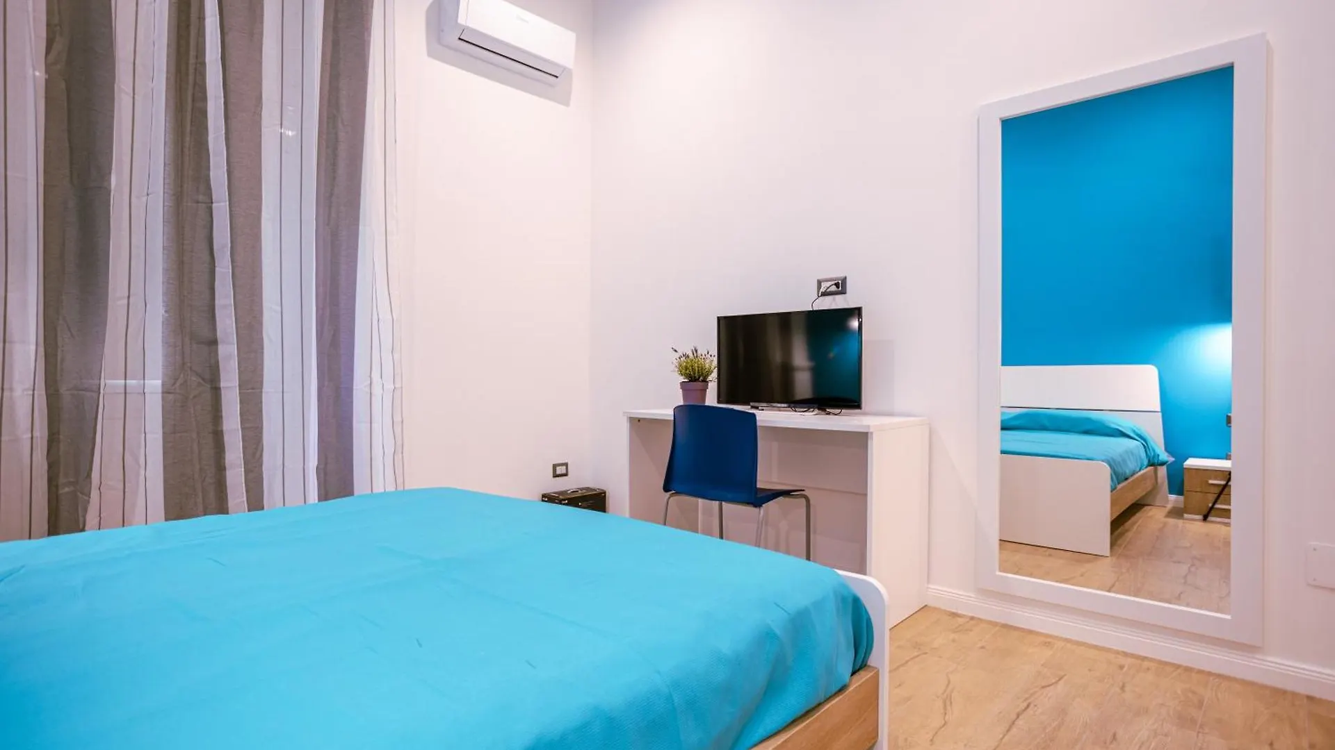 Song House Apartment Centro Storico 7 Pax Neapel