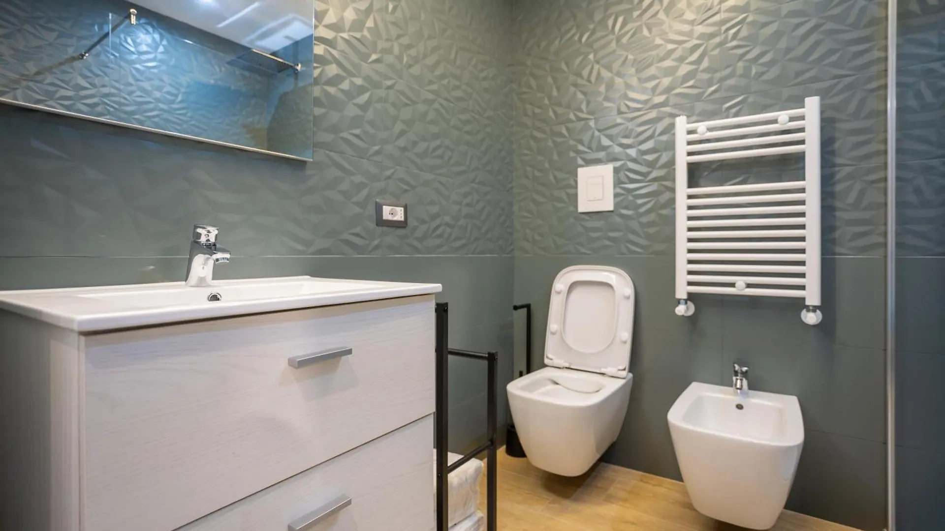 Song House Apartment Centro Storico 7 Pax Naples 0*,  Italy